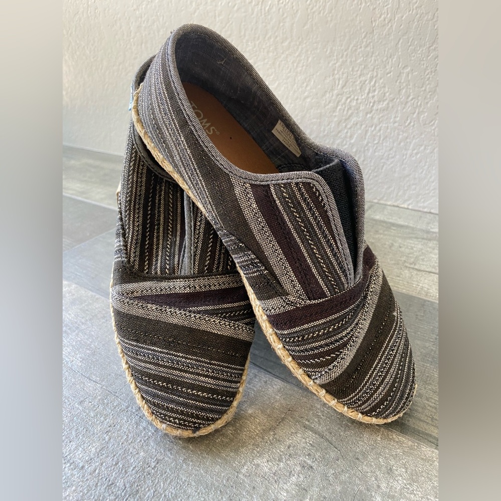 TOMS striped espadrille slip on size 7.5